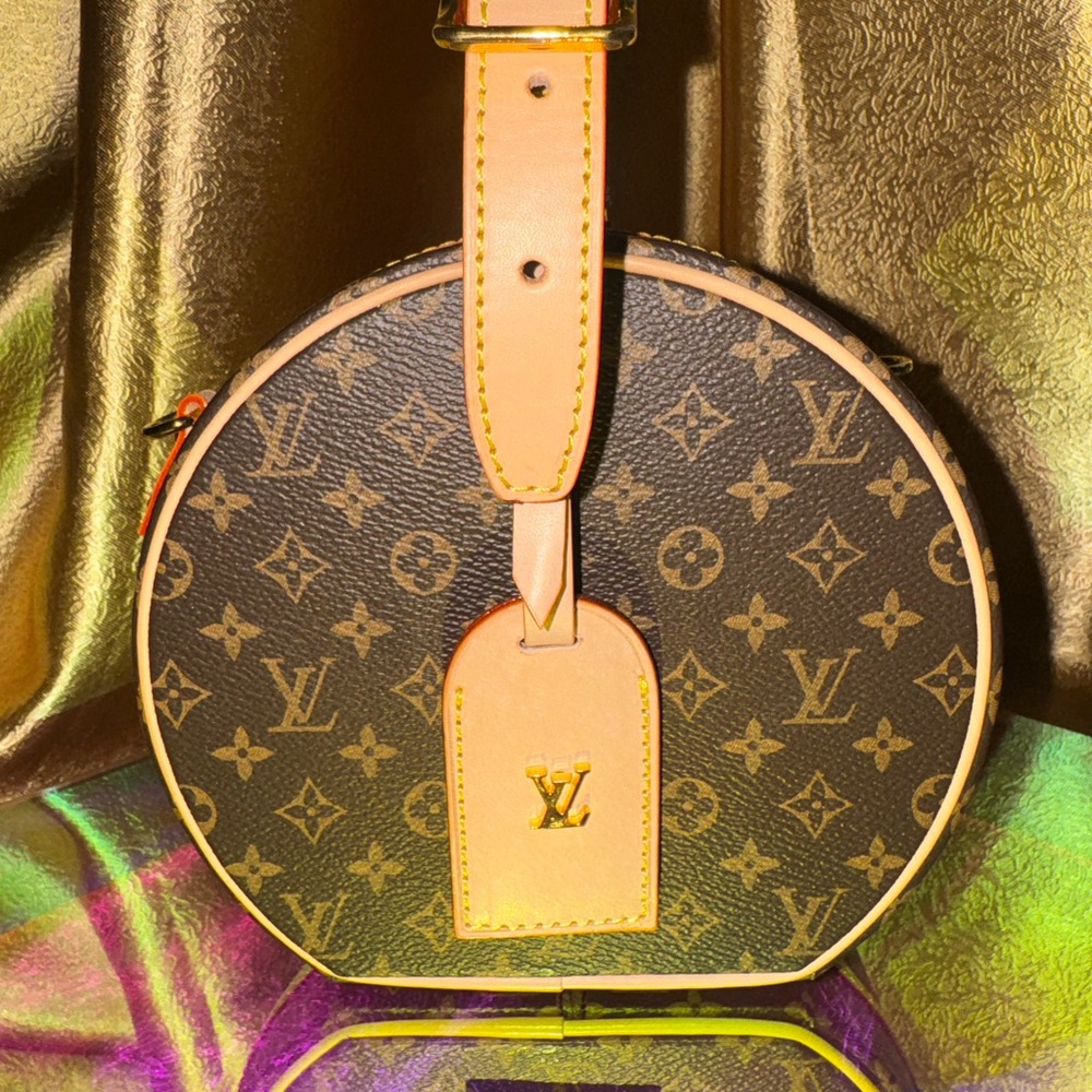 Last chance 🔥Brown Monogram Round Bag - Picture 3 of 9